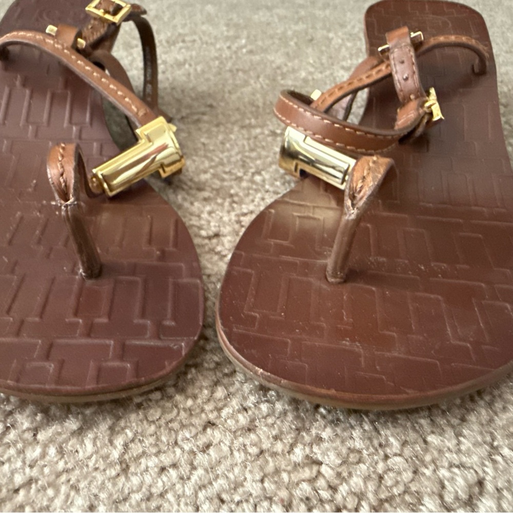 Tory Burch Pauline Demi Wedge T-strap Leather Sandals - Picture 10 of 13